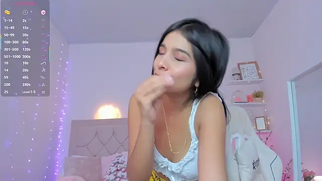 kim_dreams18 live sex cam