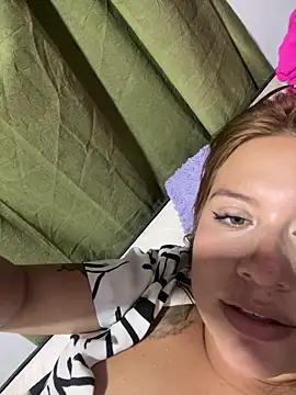 Juli520_ live sex cam