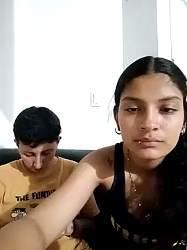 Mei_and_Gaby live sex cam