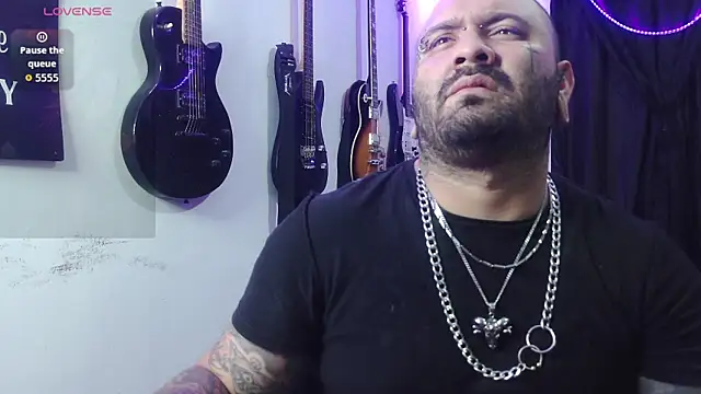 darkclothes live sex cam