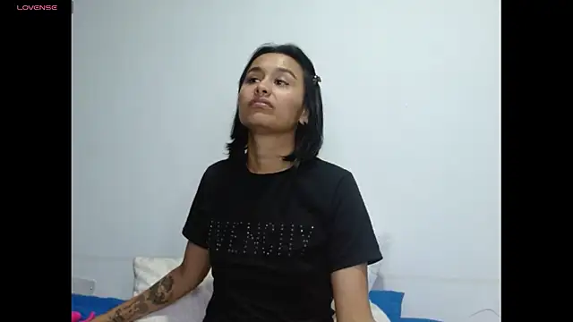 Gia_Lee's cam snapshot