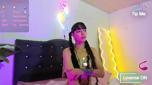 MITZI_TAY1's cam snapshot