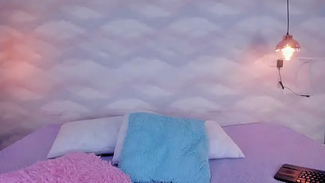 jazlin_angels1's cam snapshot