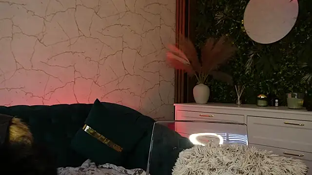 angel_wow_'s cam snapshot