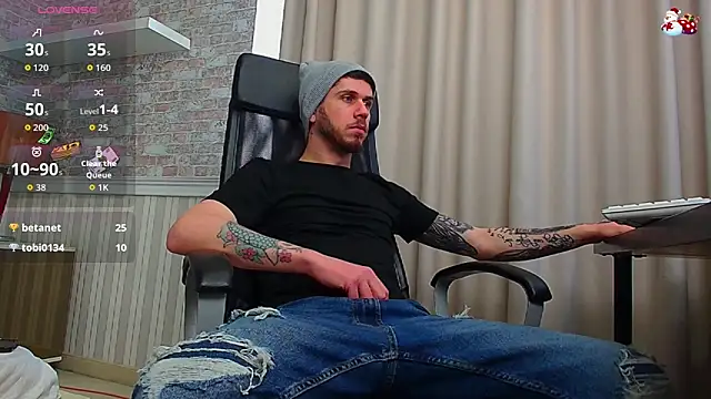 JonahShaw's cam snapshot