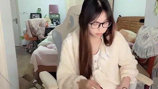 Akong11's cam snapshot