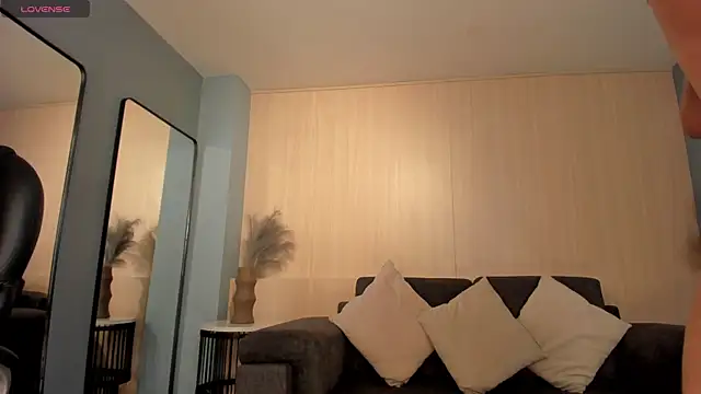 TiffannySins's cam snapshot