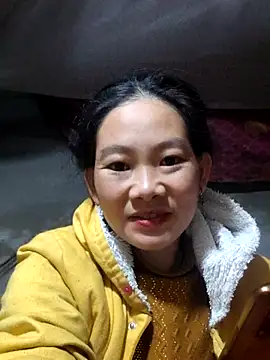 gio-thu's cam snapshot