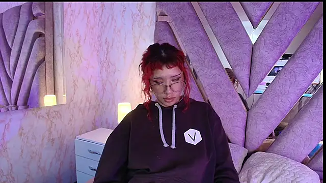 redd_pandaa's cam snapshot