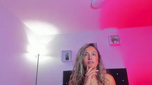 Victoria_Rose_'s cam snapshot