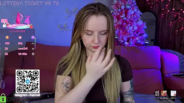 Rina_Panic's cam snapshot