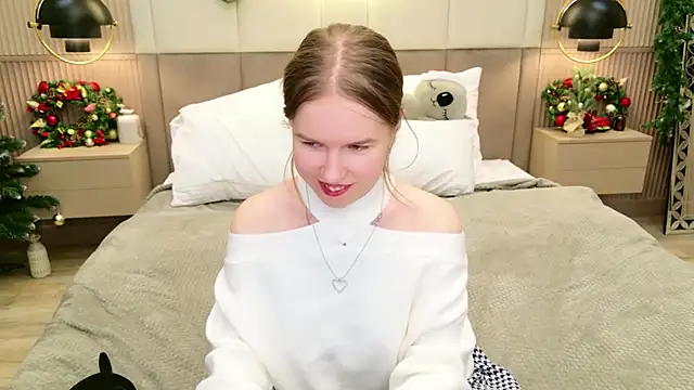 Alida_Brice's cam snapshot