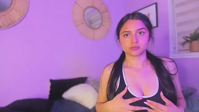 Auroraaa_527 live sex cam