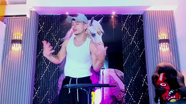 _Gods_of_Olympus_ live sex cam