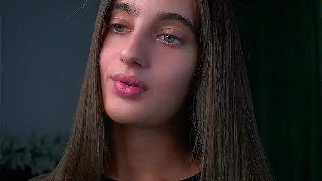 PiquingOgalala live sex cam