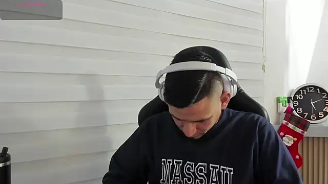 Rick_Adams's cam snapshot