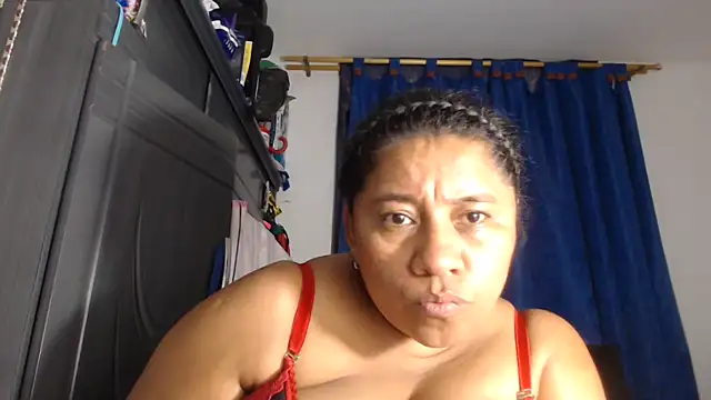 adrixxx38 live sex cam