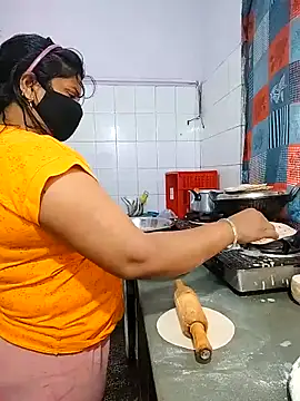 Amritanikhil1's cam snapshot