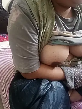 payal_261072_'s cam snapshot