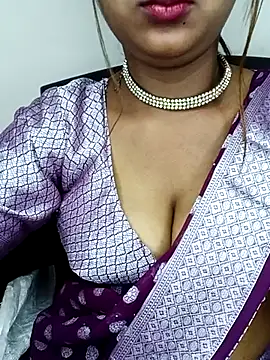 Marathi_gavtami's cam snapshot