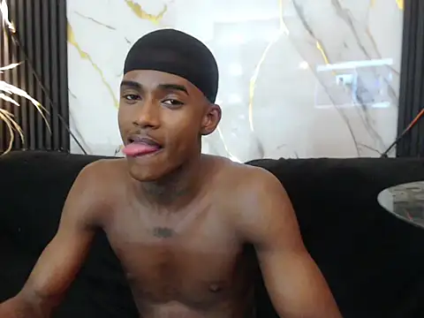 brihansexx's cam snapshot