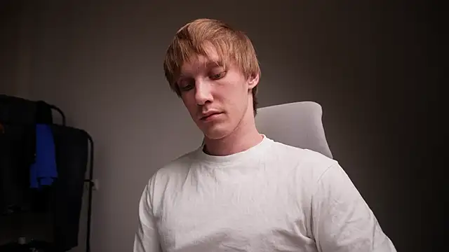 J_Akira13B's cam snapshot