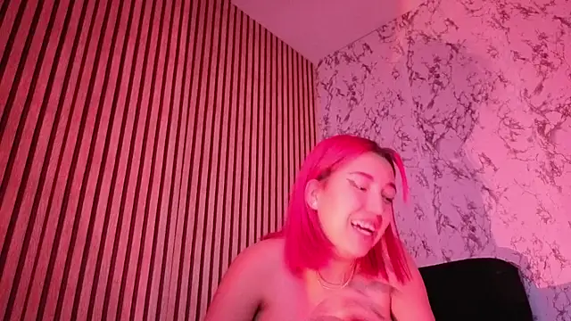 sweetcherryyy_'s cam snapshot