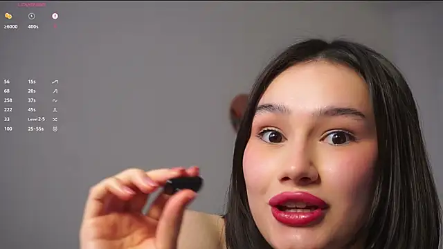 SoftLuna live sex cam