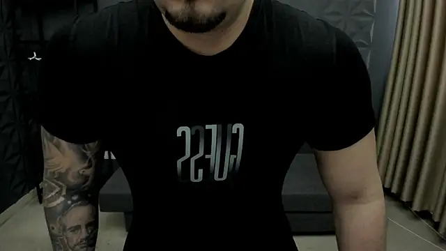 TonyWilcox live sex cam