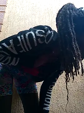 Swirly_blac live sex cam