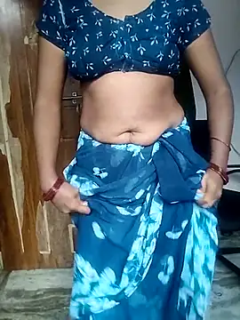 Sexyyy-ladieee5643's cam snapshot