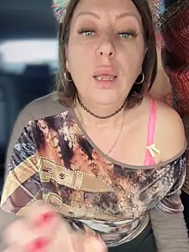 Milena-MilfaXXX live sex cam