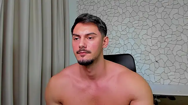 ClintMasters live sex cam