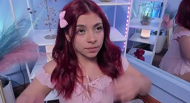 KathiaSaenz_'s cam snapshot