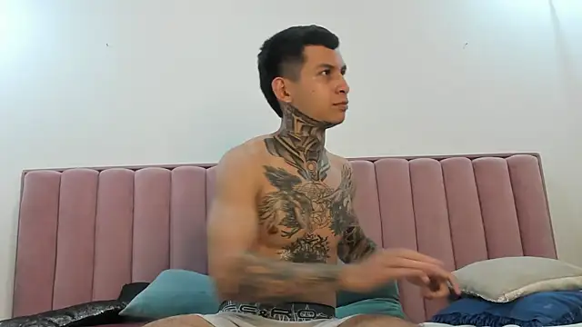 Andrew_sanders68's cam snapshot