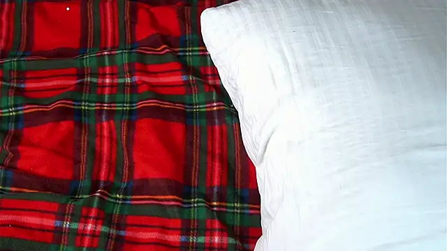 KarriBrownd's cam snapshot