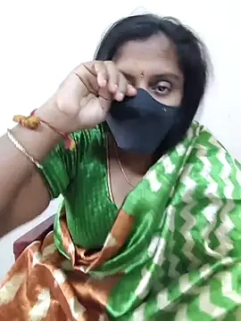 Sowjanya-telugu live sex cam