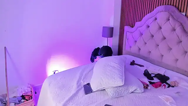 Starbutterflyy_'s cam snapshot