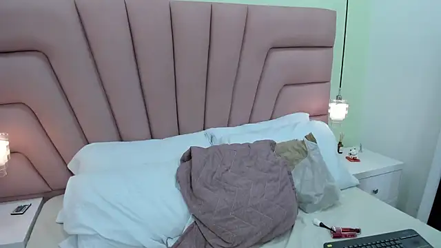 Kim_Luna1's cam snapshot