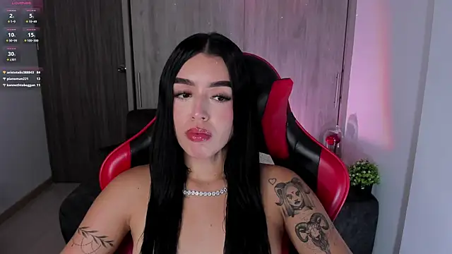 zoee_jackson's cam snapshot