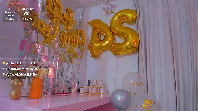 GabbyRain's cam snapshot