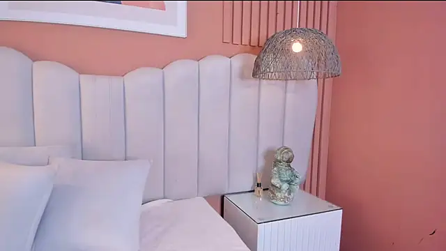 noa_moon's cam snapshot