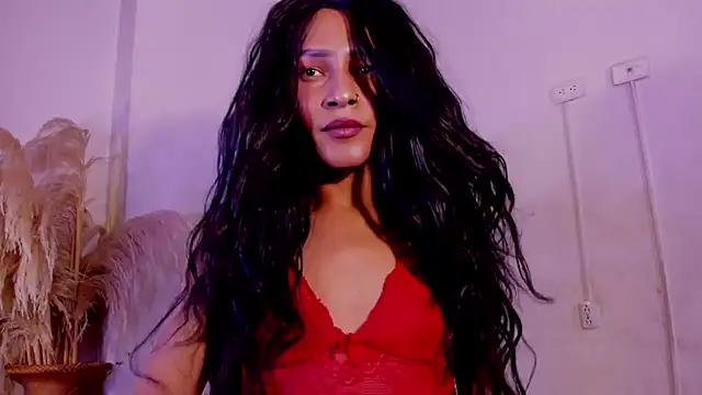 carolinemiller7 live sex cam