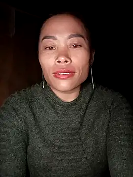 CoMay003's cam snapshot