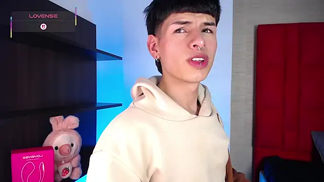 Ezra_Storm live sex cam