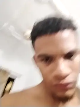 Gutierrez6383 live sex cam