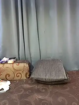 Misss-julli's cam snapshot