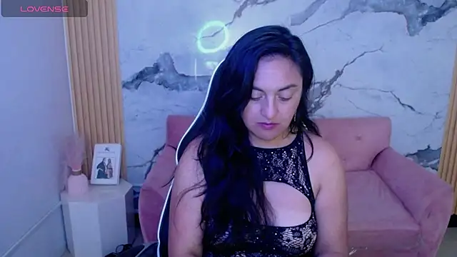 tamara_ch1's cam snapshot