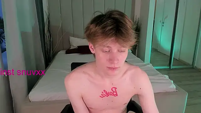 LouieEvans's cam snapshot