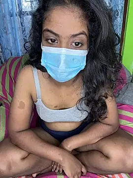 SukiyamaAsia live sex cam